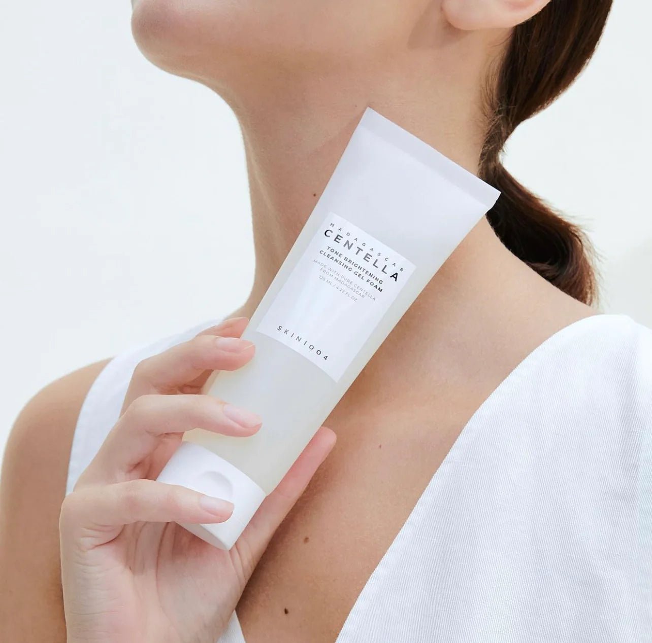 Skin 1004 Tone Brightening Gel Foam Cleanser