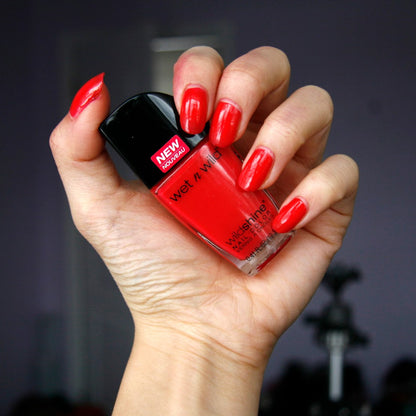 Wet N Wild Wild Shine Nail Color Red Red