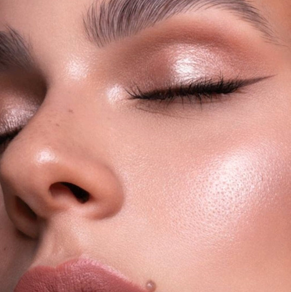 Catrice More Than Glow Highlighter