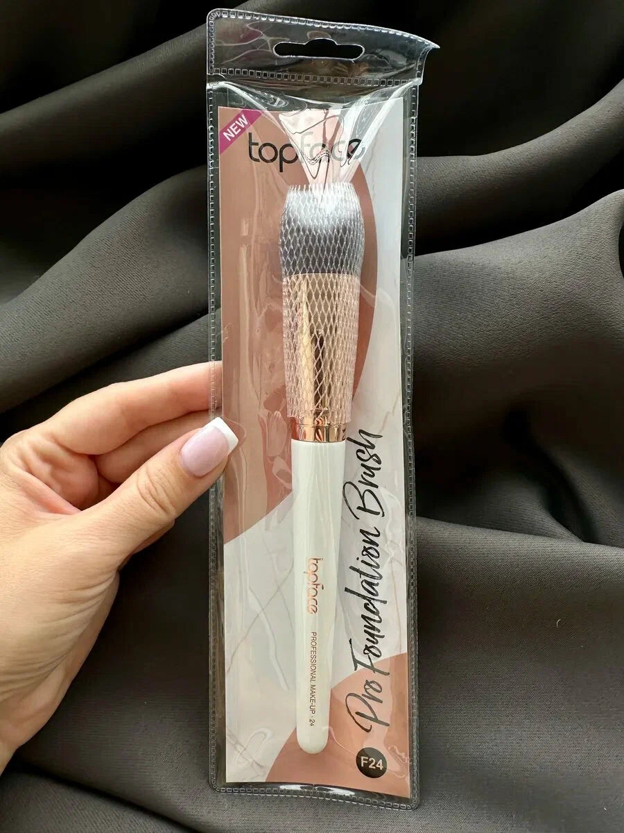 Top Face Pro Foundation Brush