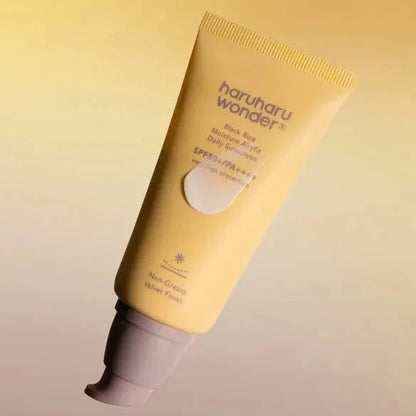 Haruharu Wonder Black Rice Moisture Airfit Sunscreen Spf50+